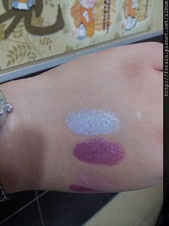 L.A. Colors Lipstick-Breathless Blue Swatch-01