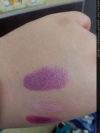 L.A. Colors Lipstick-Grape Crush Swatch-02