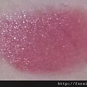 Maybelline ColorSensational Lipstick-235WarmMeUp-Swatch-01