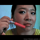 Daiso Makeup Challenge-Video1-Warm Earthy Eyes-Snapshot-lipcolor-b.png