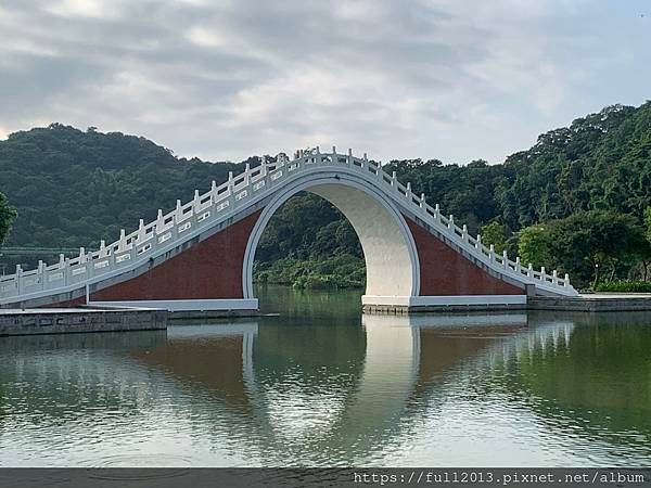 清晨大湖公園