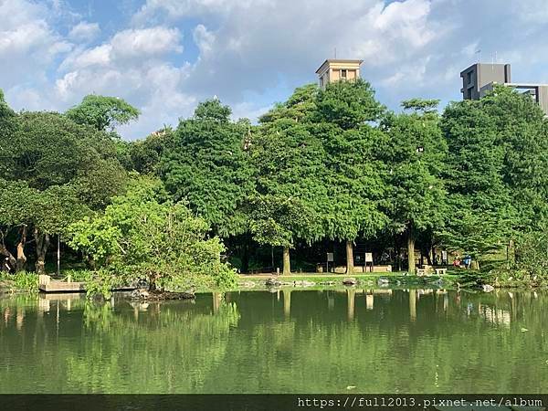 清晨大湖公園