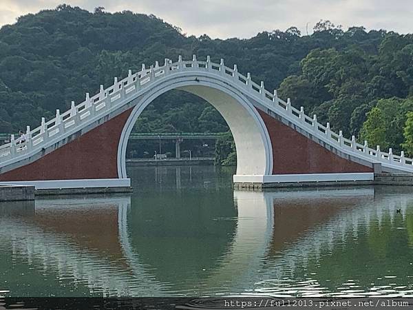 清晨大湖公園