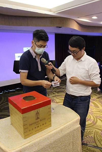 109年度成舍企業設計師簡報比賽決賽 (78).JPG