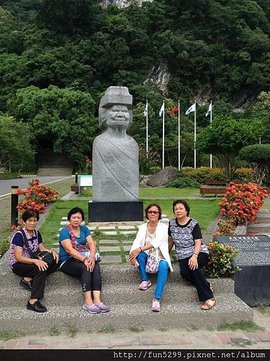 香港 黃、廖、鍾、鄧~四位女士~在花蓮-太魯閣國家公園