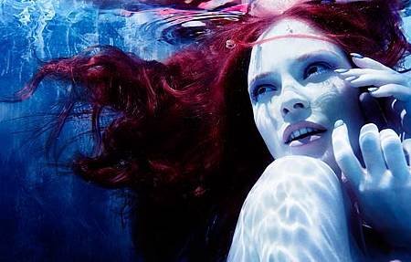 Michael-David-Adams-underwater18.jpg