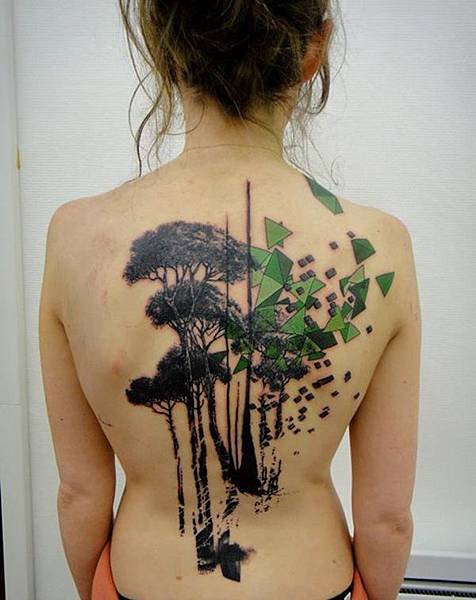 Awesome-back-tattoos9.jpg