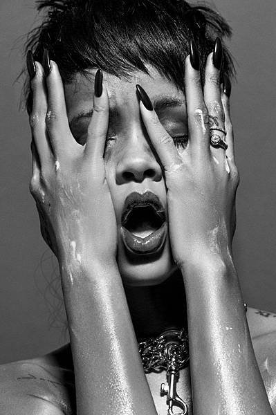 Rihanna-Inez-Vinoodh2-730x1099.jpg