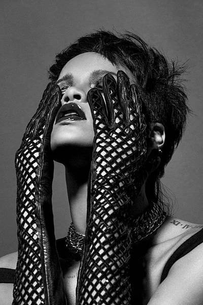 Rihanna-Inez-Vinoodh5-730x1096.jpg