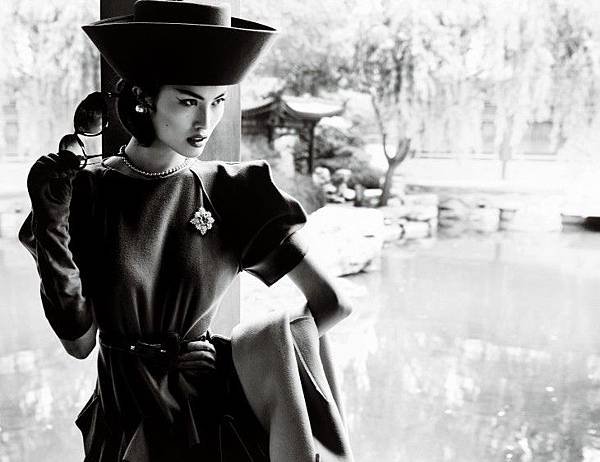 Sui-He-Mario-Testino14-730x561.jpg