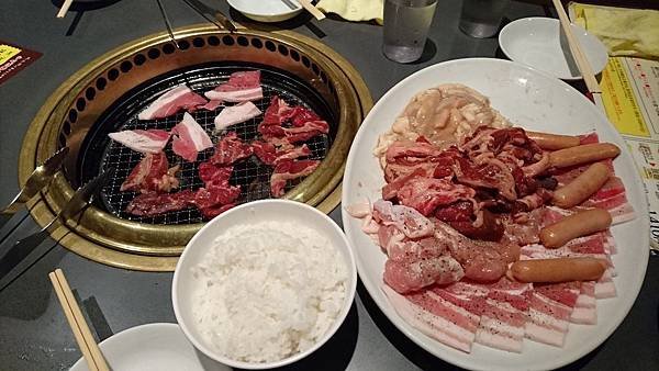 【日本│大阪】在大阪想吃燒肉的話？燒肉控推薦大阪13間燒肉店