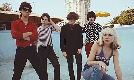 1979【Heart of Glass】Blondie