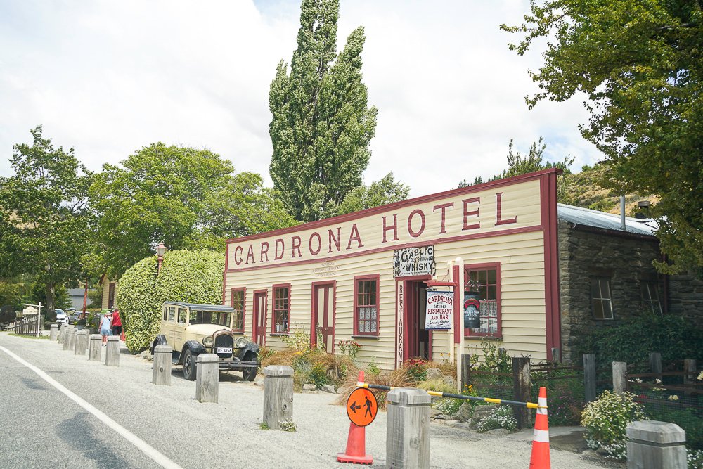 紐西蘭(南島) | Cardrona Bra Fence 胸