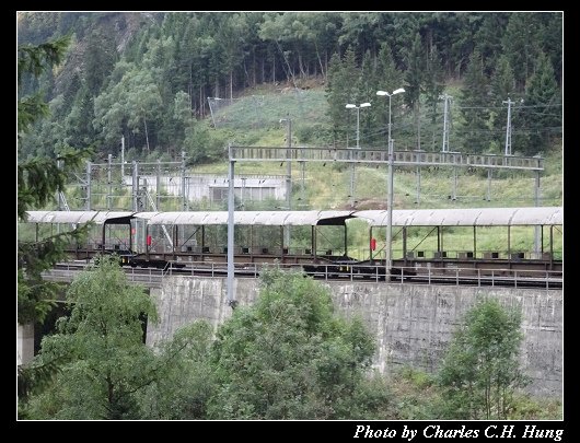 Lotschberger_005.jpg