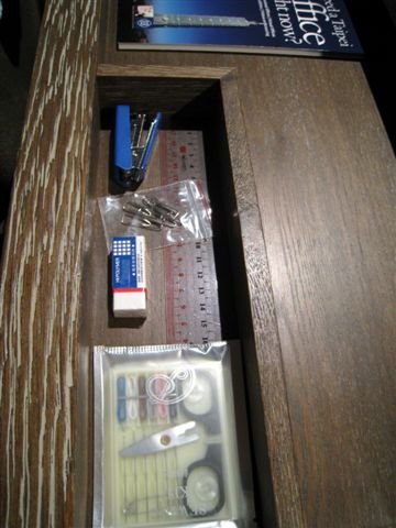 各式文具&amp;針線包_君品酒店_台北車站.jpg