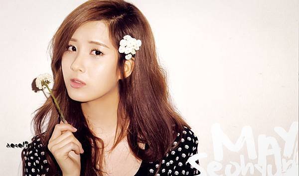 SNSD-Seohyun-2012-Calendar-Wallpaper-and-Picture-seohyun-girls-generation-27938941-1500-880.jpg