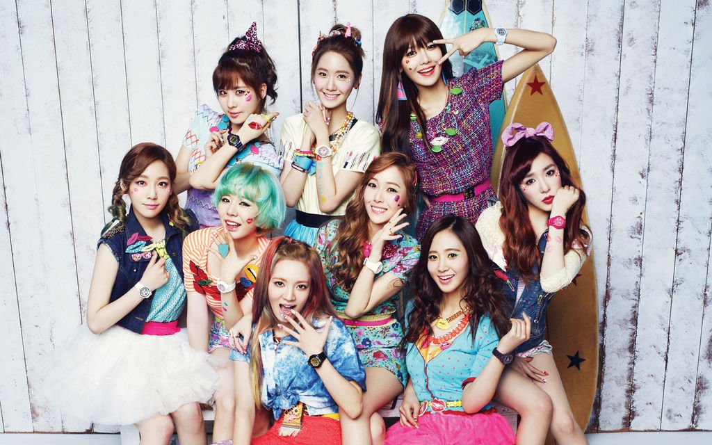 SNSD-Kiss-me-desktopsky-94064