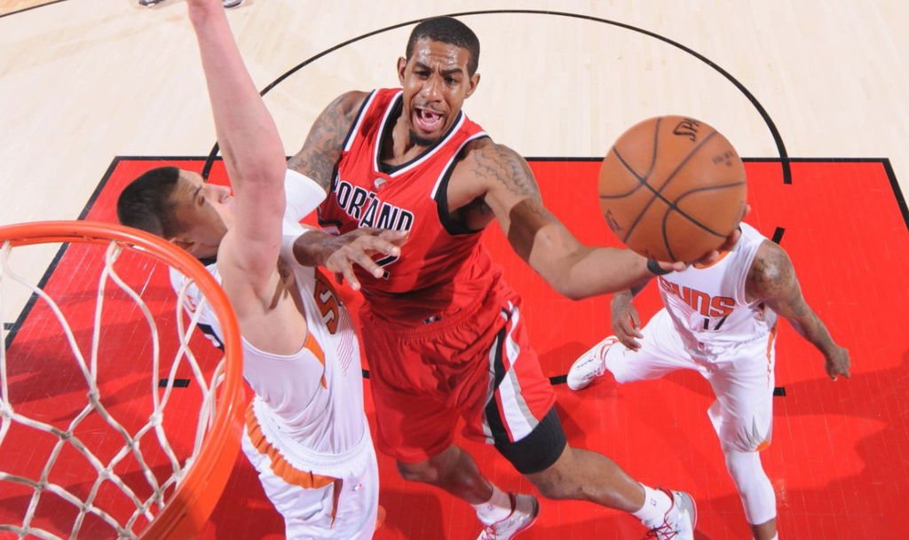 150206010135-20150205-lamarcus-aldridge-vs-phx-suns.1200x672