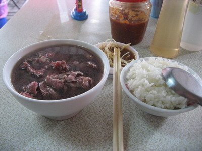 六千牛肉湯4.JPG