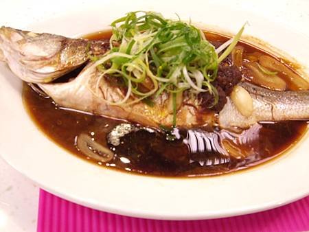 清蒸鱸魚