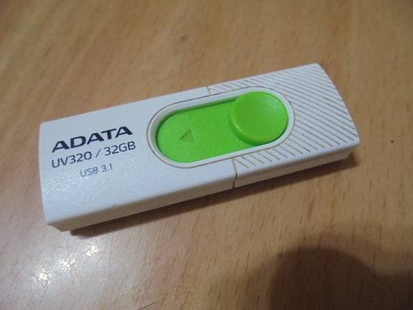 【約定送測】ADATA威剛UV320隨身碟32GB～USB 