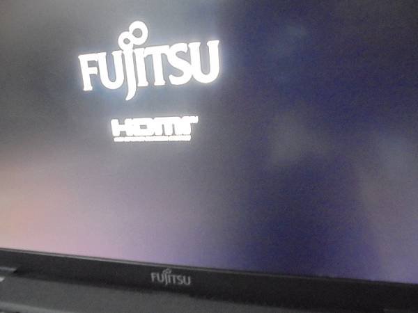 【安裝系統】FUJITSU富士通LIFEBOOK 9U13A