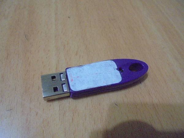 【現場完修】不知名品牌USB鑰匙USB Key安全金鑰～先插