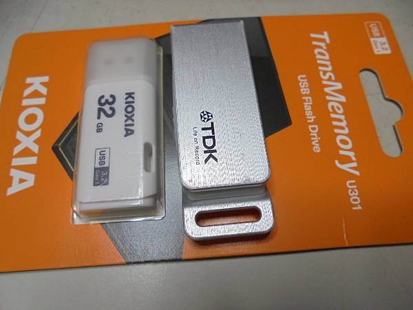 【存進新碟】TDK東電化Trans-it Edge銀河8GB