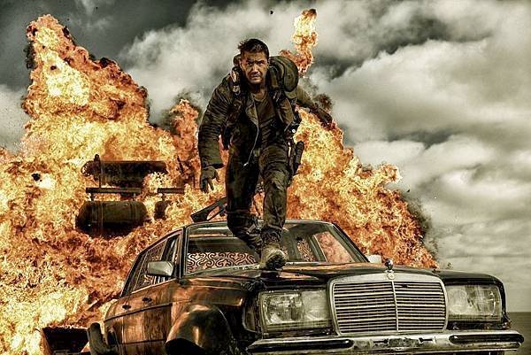 Mad-Max-Fury-Road-Wallpapers-10