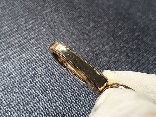 Louis Vuitton【LOCKY BB】LV M440