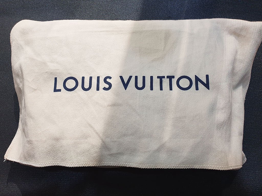 Louis Vuitton【學院包】LV Pochette 