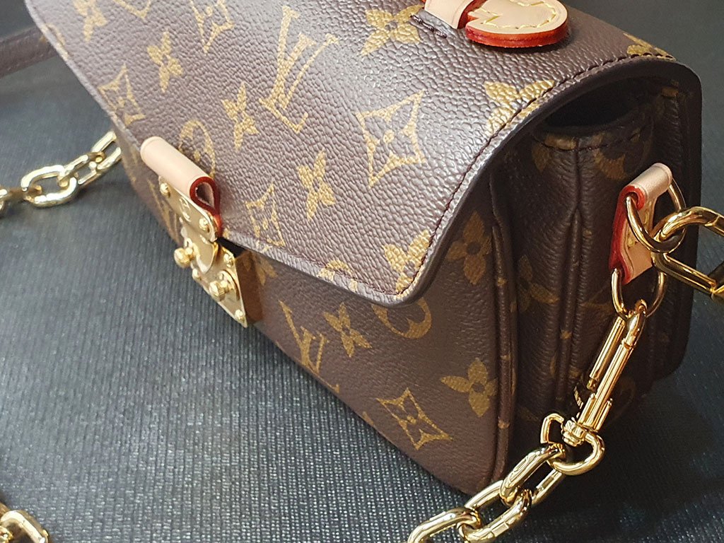 Louis Vuitton【新款郵差包】LV Pochett