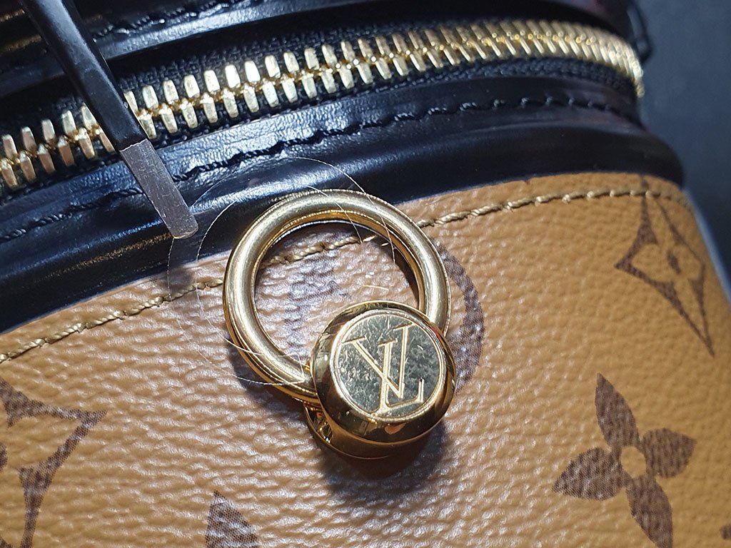 Louis Vuitton【圓筒包】LV Cannes M4