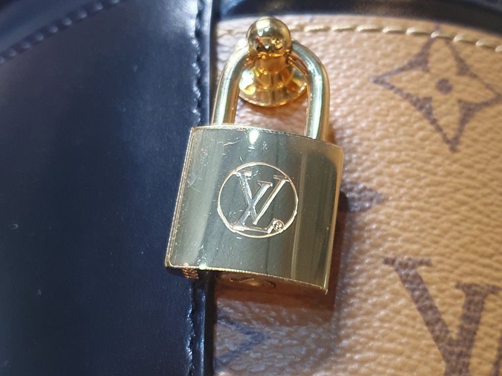 Louis Vuitton【圓筒包】LV Cannes M4