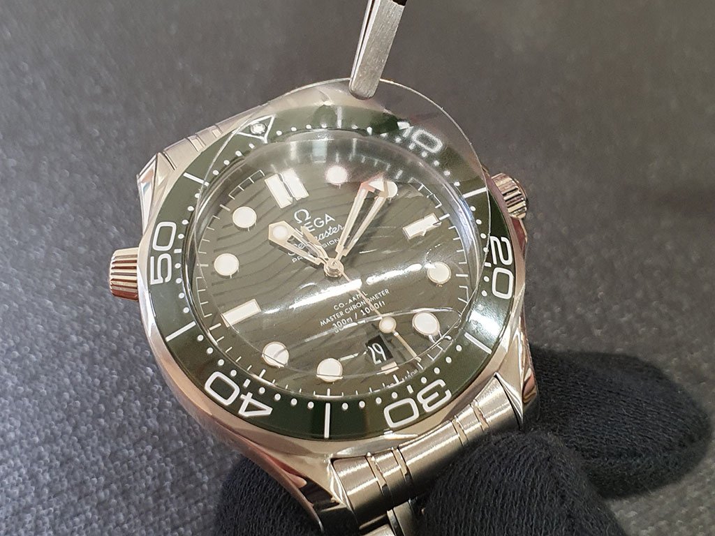 歐米茄【綠海馬】OMEGA Seamaster 綠面海馬30