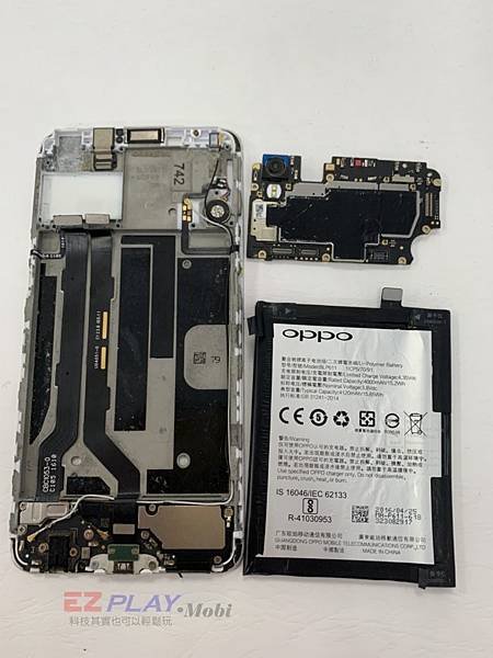 【新竹維修手機】面板分離的OPPO R9+螢幕到底發生了甚麼