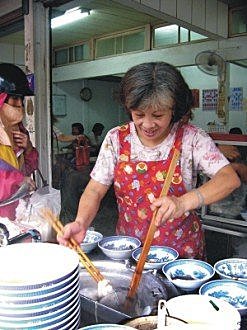 眷村美食　難忘的懷舊滋味－上集(早安早點、孫記早餐、空軍市場