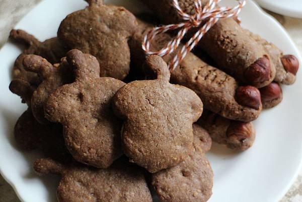 hazelnut cookies 451