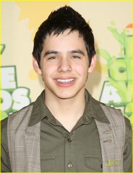 david-archuleta-kids-choice-01.jpg