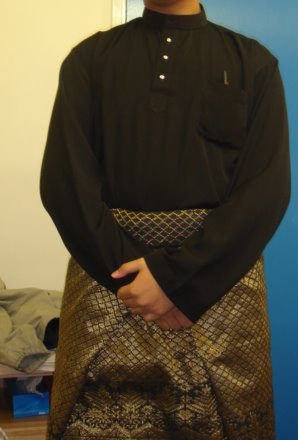 BajuMelayu.JPG