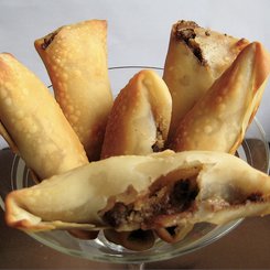 cookie-dough-egg-rolls_9992509c2b261b15847a9c9670803a8e.jpg