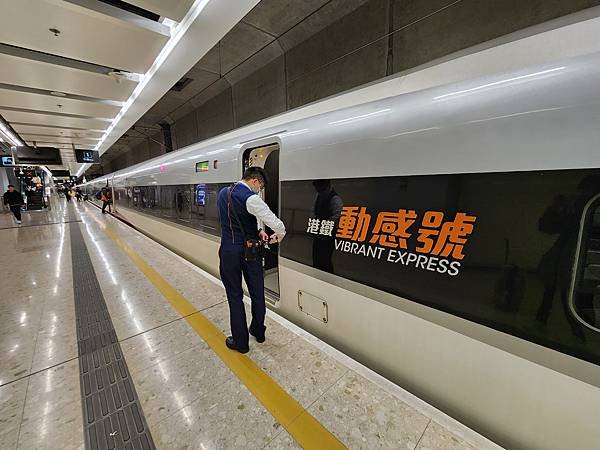 [雪莉丸出遊]2023.12月一個人旅行之湖南長沙張家界順德