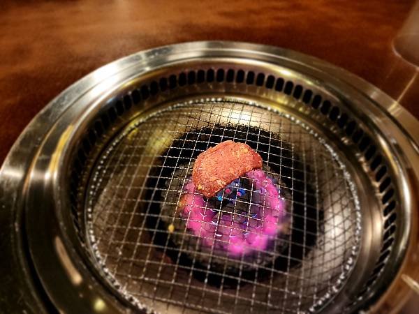 [雪莉丸出遊]2024.2月一個人的日本-好吃的村上牛燒肉A
