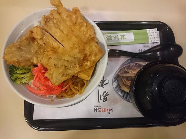 椒香排骨丼樂活餐.jpg