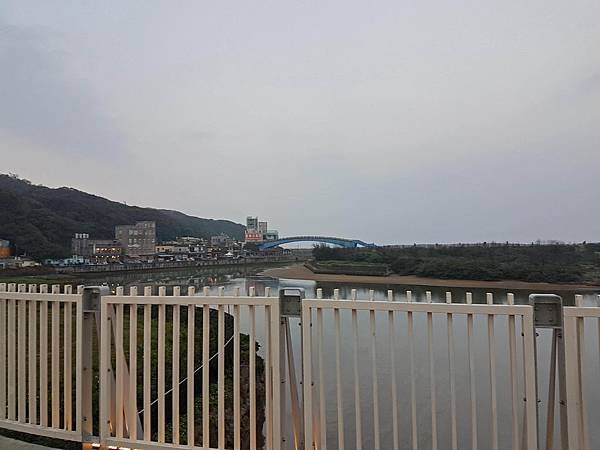 員潭溪景觀橋.jpg