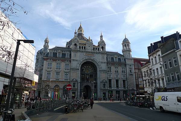 Station Antwerpen Centraal外