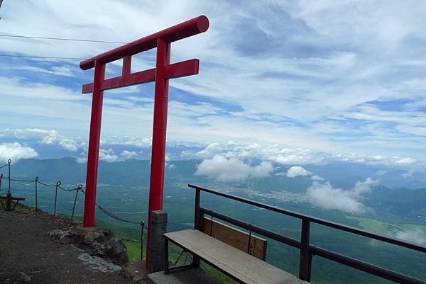 七合目鳥居莊