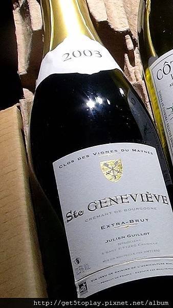 Cremant de Bourgogne Ste Genevieve