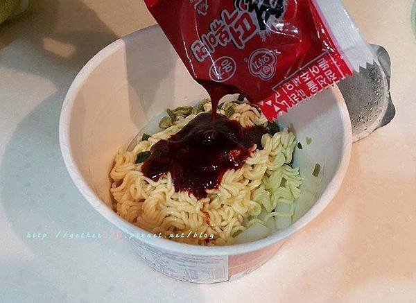 12067968_1019089034779122_1937025632_n拷貝.jpg