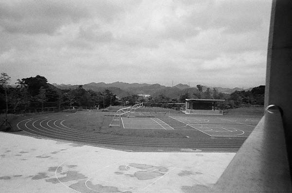 BW-135-KENTMERE400-好像只拍了半卷 (8).jpg